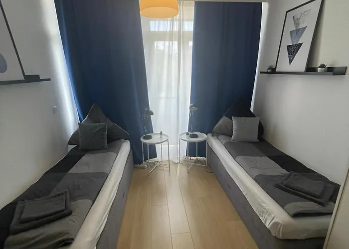 Large Lu, 8 People Lägenhet *